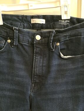 Good American High-Rise Dark Blue Crop Jeans